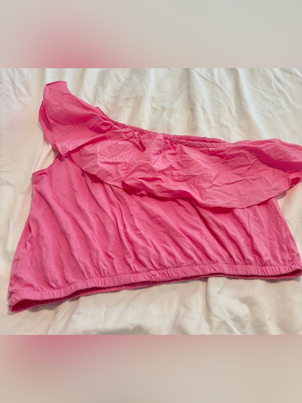 a new day One-Shoulder Ruffle Crop Top in Pink